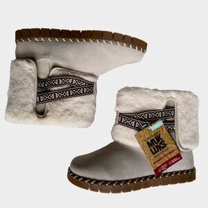 NWT Mukluks Convertible Ivory Suede Fleece Lined Boots Sz 8